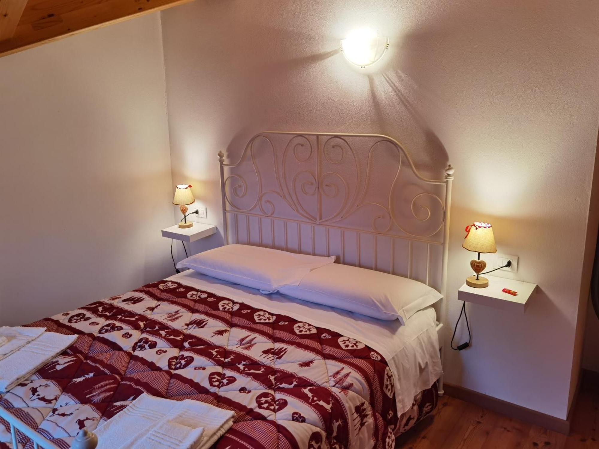 Apartamento Mansarda Trentino-Campiglio Ossana Exterior foto