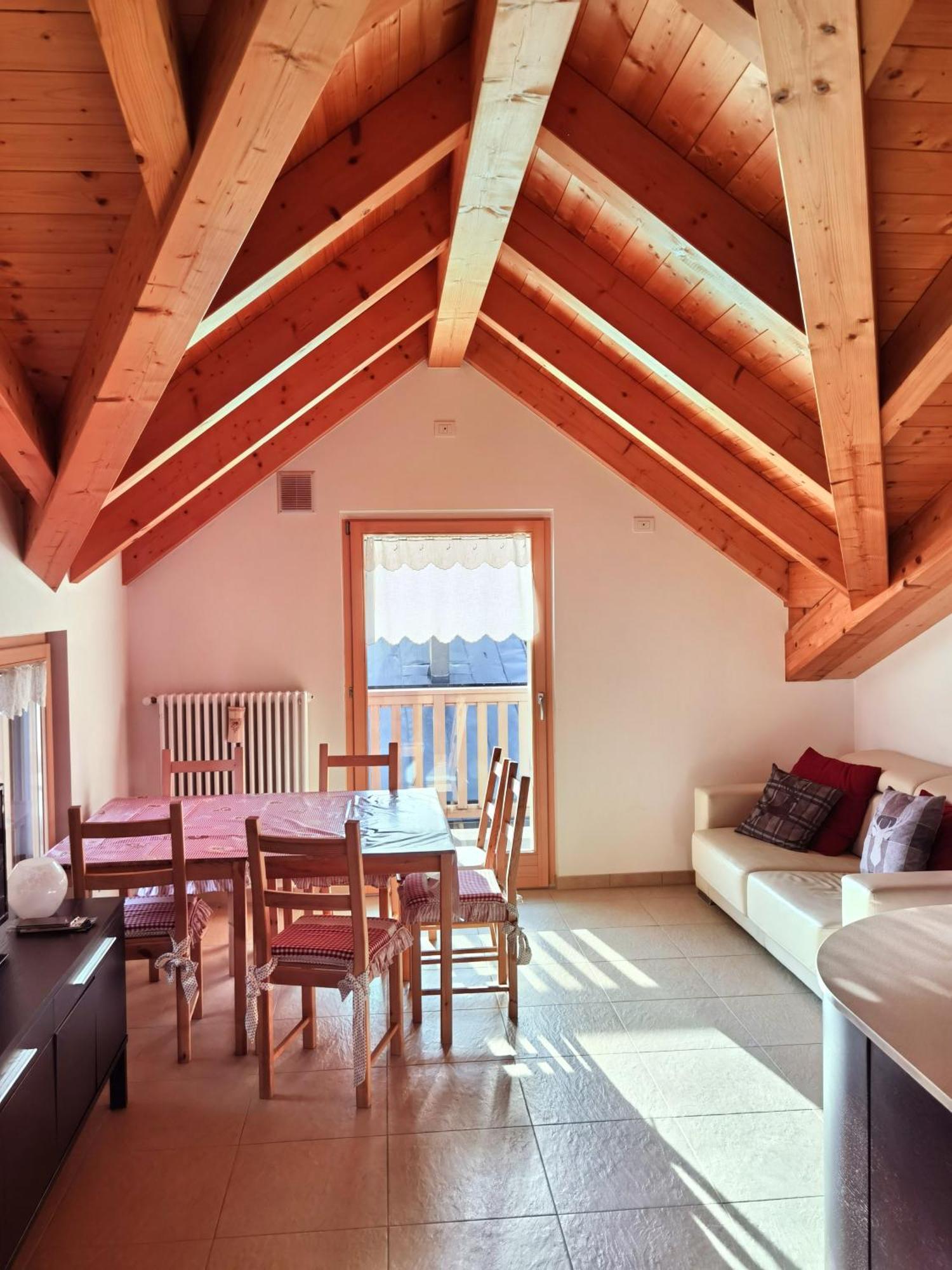 Apartamento Mansarda Trentino-Campiglio Ossana Exterior foto